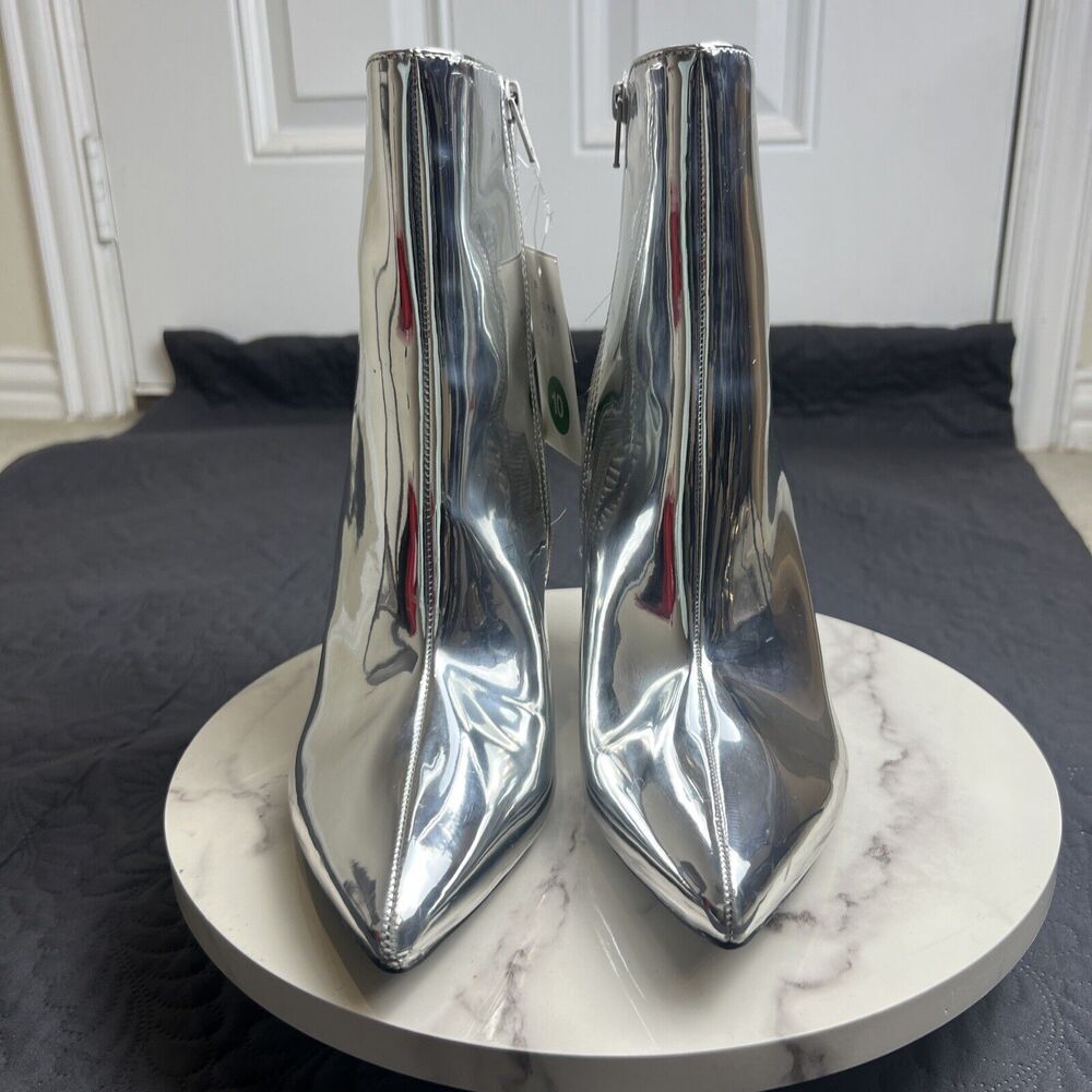 A New Day Shandra Ankle Boots Patent Leather Silver Pointy Toe SZ 10:NWOB Winter
